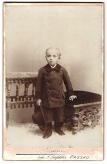 Photograph AJ. Seefelder, Passau, Steinweg 238 1/2, portrait of little boy in