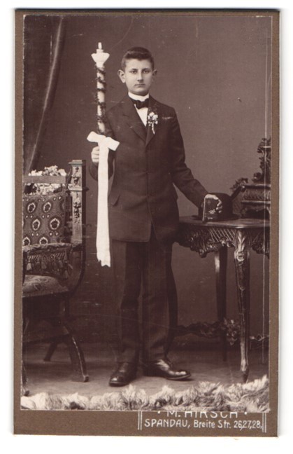 Photograph M. Hirsch, Spandau, Broad Street 26-28, young confirmation in fine