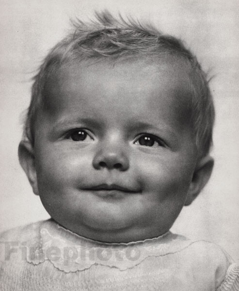 1935 Vintage Cute SUNKIST BABY California Fruit Ad Photo Gravure By WILL CONNELL