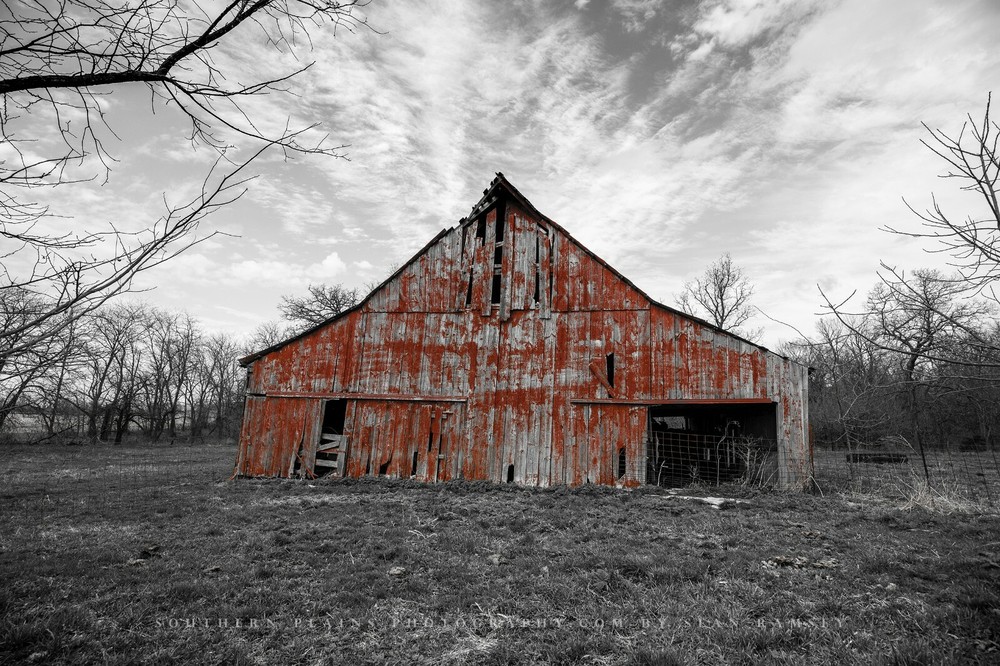 Country Photography Print – Picture of Rustic Red Barn in Missouri