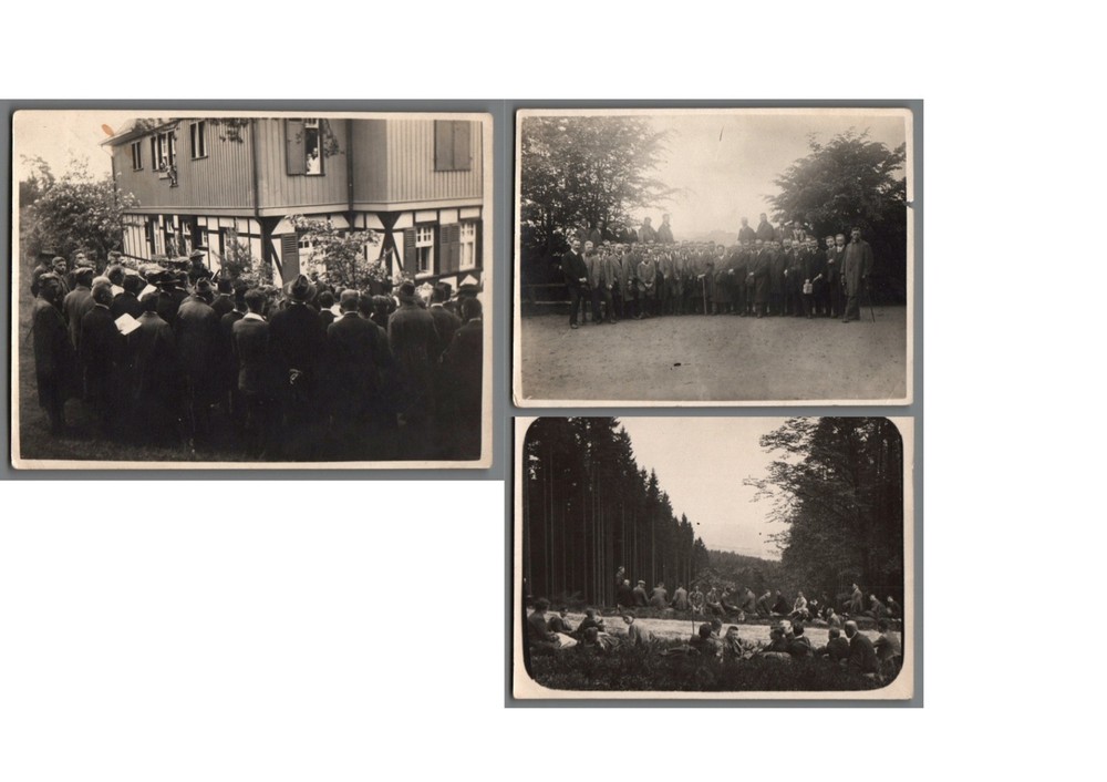 Forograph 3x Men in Forest, in Front of Half-Timbered House, Walking 1920s (F1122)