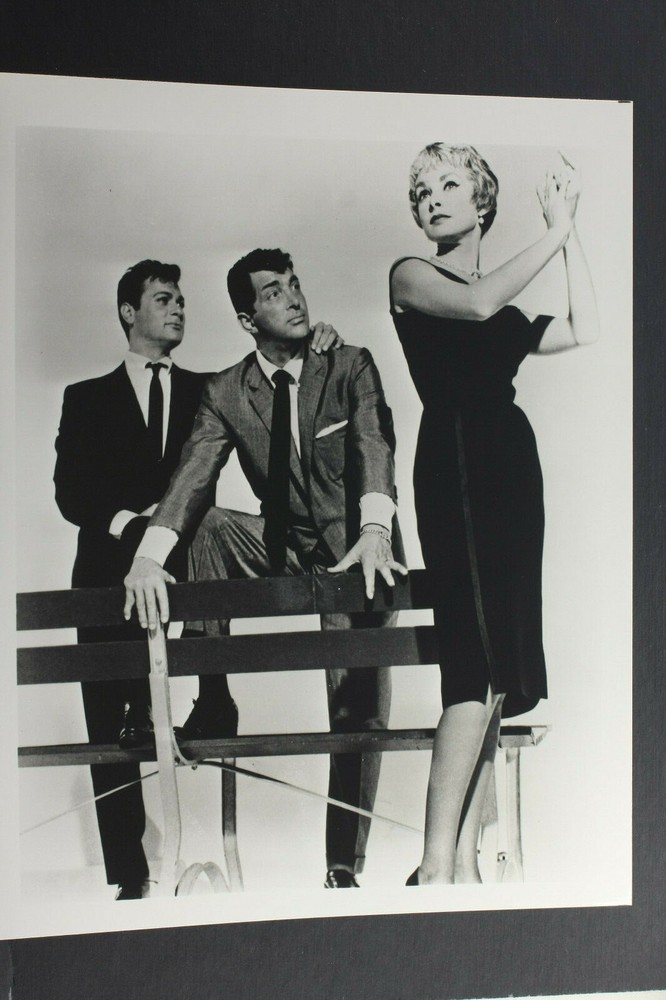 Dean Martin tony Curtis Shirley Maclaine – 8×10″ Photo Print – Vintage L1286A