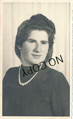Photo – Portrait Beautiful Young Lady – Dedication Munich 1944 X93
