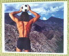 ANNIE LEIBOVITZ ‘Untitled’ 1986 Photograph World Cup Soccer / Futbol Mexico City