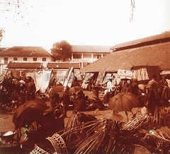 Vietnam Cochin China Saigon Market c1900 Photo Stereo Plate Glasses Broken