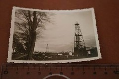 Great old photo drilling rigs?? oil production??? 1930s-40s