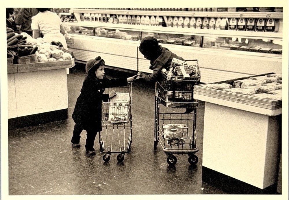 Children In A Supermarket Fotofolio Art Photo Print Card By Dan Weiner 1953