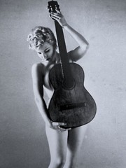 Nude with Guitar – 1950s Vintage Photography by Korda (16×12″)
