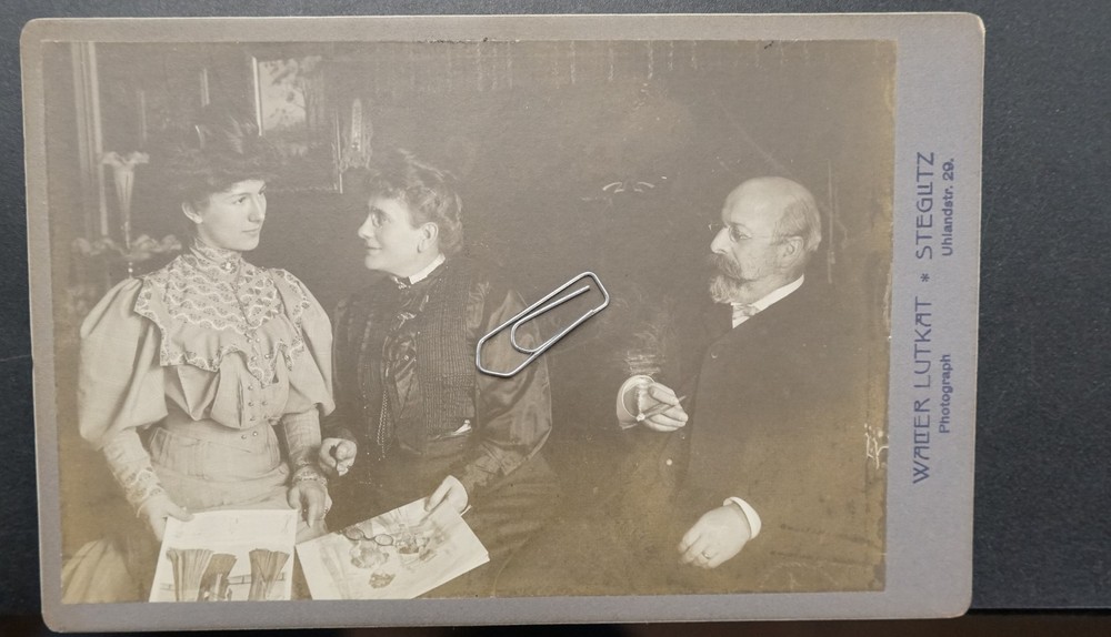 Photo CDV KAB portrait businessman family woman fashion magazine newspaper booklet