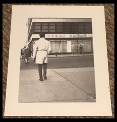CHRIS BRUNO 50/60’s STREET PHOTOGRAPHY – BANKERS TRUST 6X7 PHOTOGRAPH