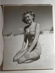 ORIGINAL PHOTOGRAPH SWIMSUIT MODEL SITTING ON BEACH 1940’S TO 1950’S 11 X 14