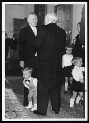 Konrad Adenauer 80th birthday Theodor Heuss – press photo – photo 13x18cm