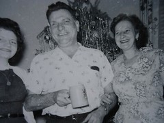 «AMERICA»: PHOTO, B/W photography, family, USA, EMIGRANTS, WOMEN, MAN, LADIES!