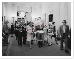 1975 Betty Ford With Children Clowns And Santa Clause 8×10 Silver Halide Photo