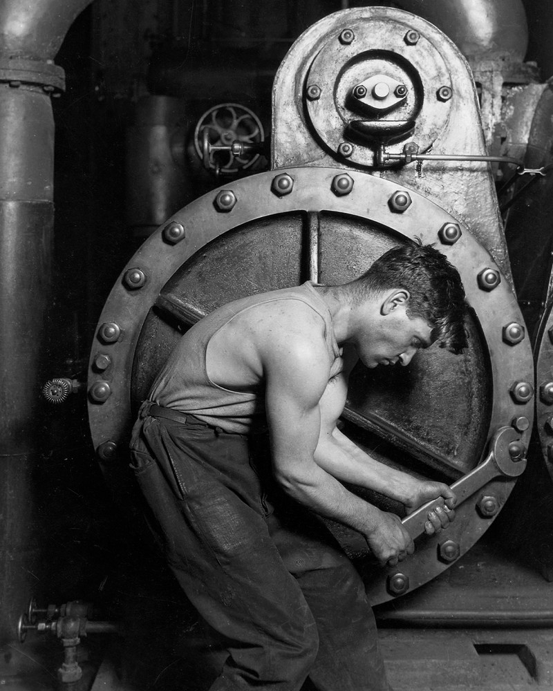 1920 Power house mechanic 8″x10″ Print Wall Art 8×10 Lewis Hine Photograph