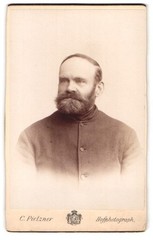 Photograph Carl Pietzner, Vienna, Mariahilferstraße 1, gentleman with full beard