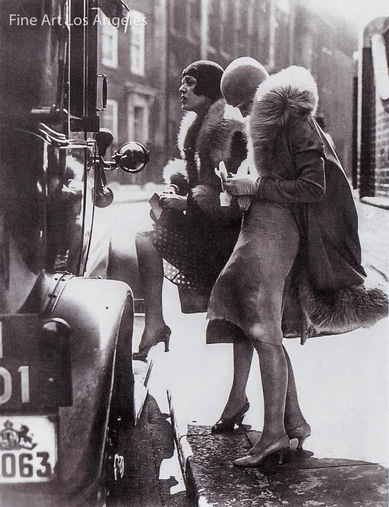 Photo of Berlin prostitutes, Tauentziengirls, 1920s