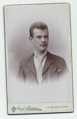 Man in a tie, photograph Carl Pietzner, Brno