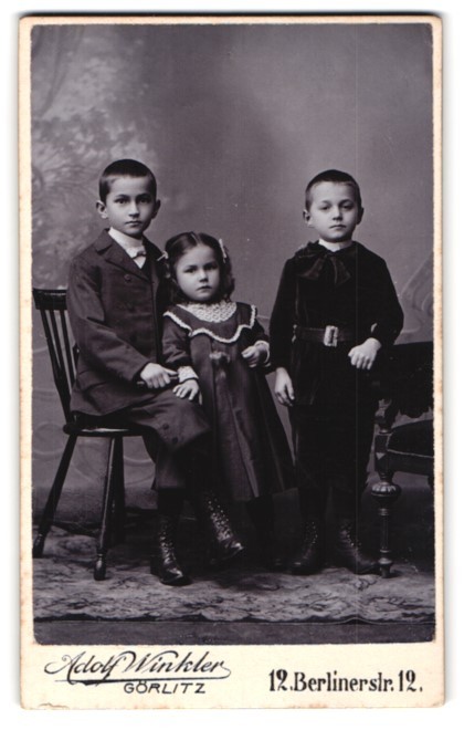 Photography Adolf Winkler, Görlitz, Berlinerstr. 12, Three Kids In Fine Dress