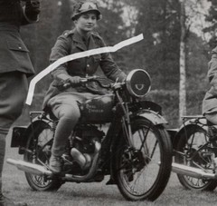 19x14cm Archive Photo 1940 Women Uniform Motorcycle Royal Enfield WW2 WWII Photo