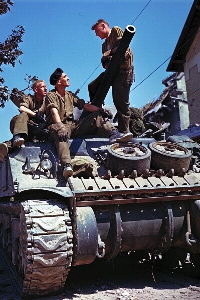 New World War II Photo: Canadian Crew of M4 Sherman Tank, Vaucelles – 6 Sizes!