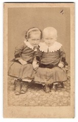 Photography Portrait Cute Child Couple in Pretty Clothes