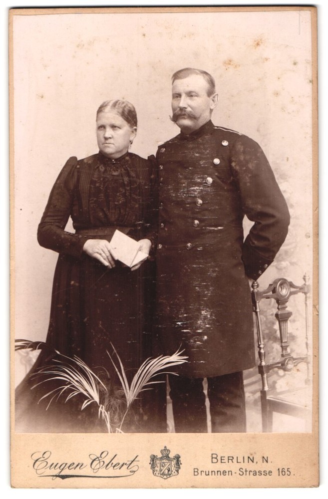 Photograph Eugen Ebert, Berlin, Brunnen-Str. 165, soldier in Unifrom with snout