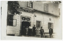 Wood shop and brickyard Kronlachner – professions building family – old photo 1920