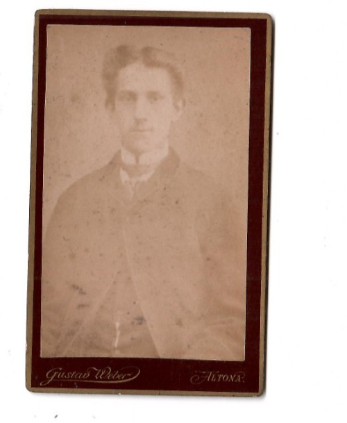 3554-CDV * portrait of a man * Hamburg around 1900
