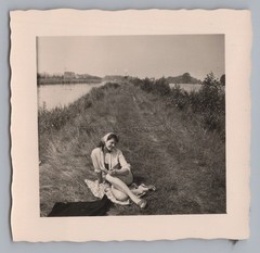 Young Woman 1958 – Old Photo 1950s