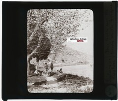 Fontaine-de-Vaucluse, Bikes, Photo Antique Plate Glass, Psotive 3 5/16×3 7/8in