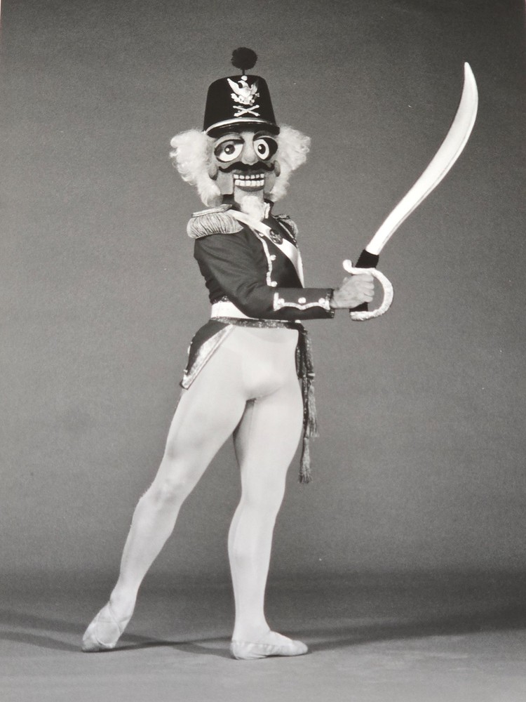 THE NUTCRACKER JOFFREY BALLET 8×10 HERBERT MIGDOLL PRESS PHOTO RIMA CORBEN DANCE