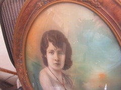 Antique Curved Convex Oval Glass Wood Frame Hand Tinted Photo Girl 1920’s cl