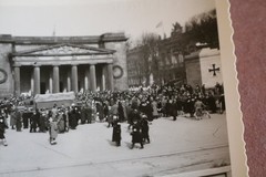 Old Photo-Neue Wache Berlin 1942-Crowd of People, Soldiers, etc.