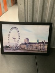 Picture Art of The London Millennial Wheel Photgraph W18.5 In h 12 In Framed