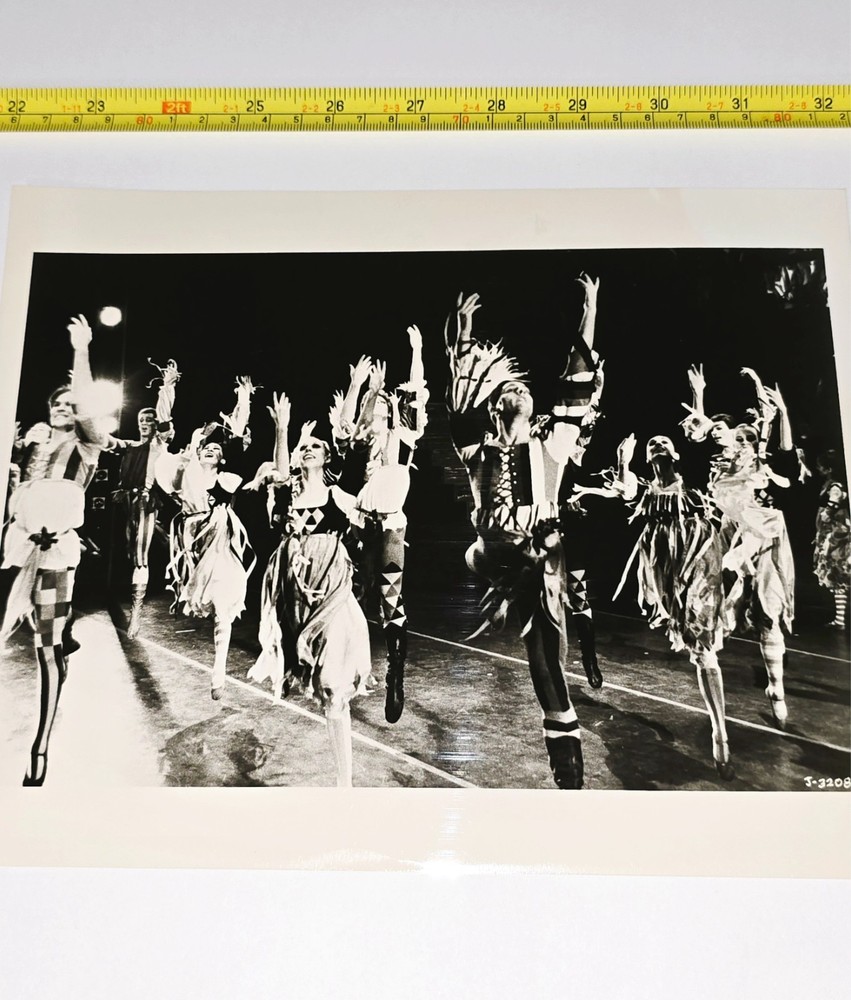 JOFFREY BALLET 8×10 HERBERT MIGDOLL PRESS PHOTO ROMEO AND JULIET DANCE NY TYPE 1
