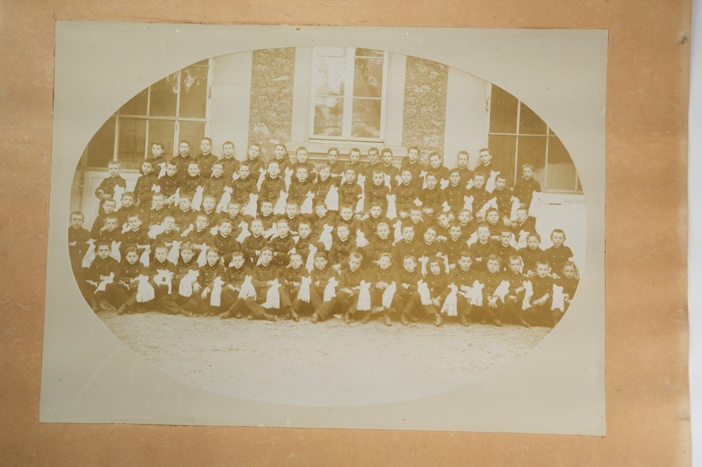 Citrate Print France Group Of Boy Communicant 28X39 1900