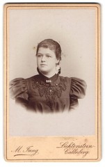 Photograph M. Jung, Lichtenstein-Callnberg, Schulgasse 175, portrait of a woman