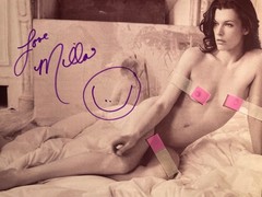 milla jovovich signed photo