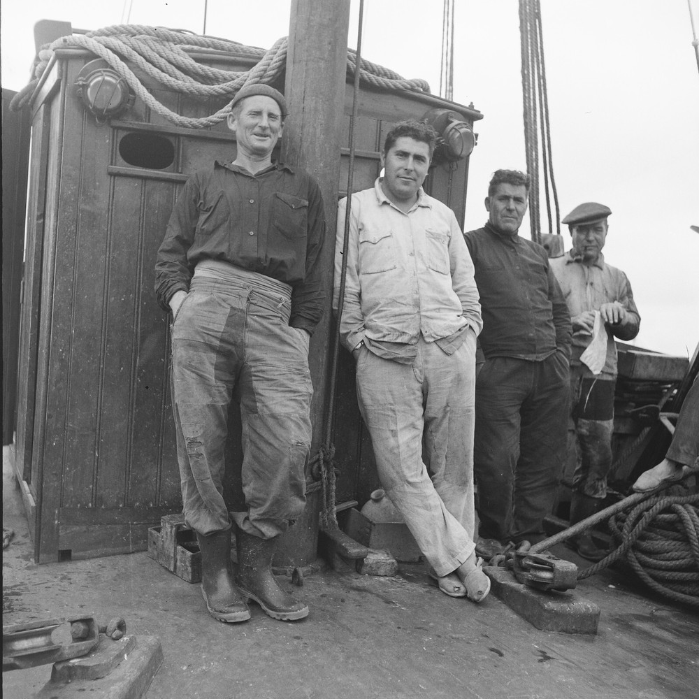 Photo Paper Analog Spain Fisher 1960 Size 40x40cm