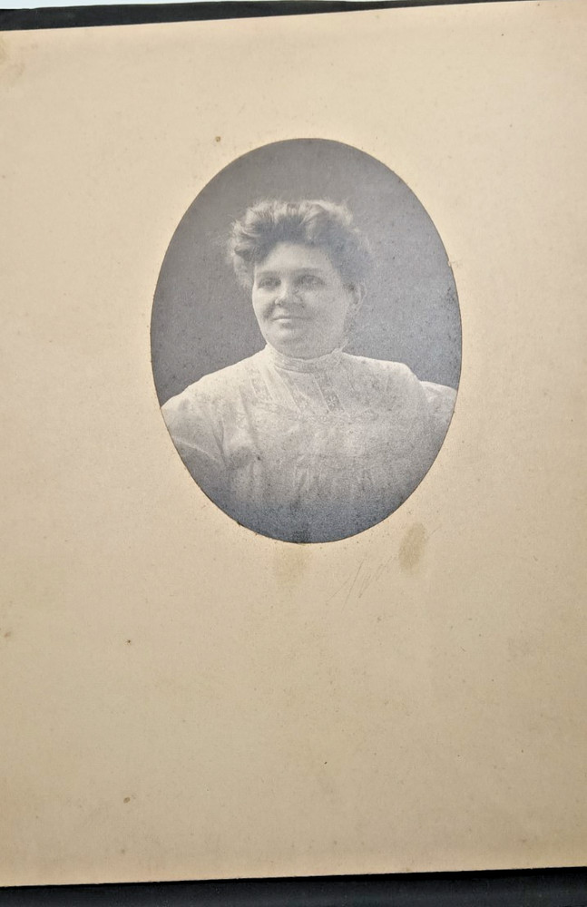 Vintage photo. Oval. Woman portrait. White dress or blouse. 5×4.
