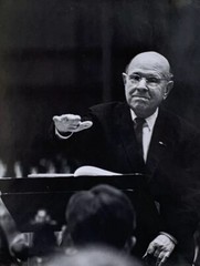 Signed Clemens Kalisch Photograph Of Spanish Cellist & Conductor Pau Casals