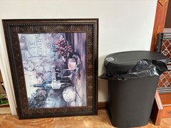Framed Wine & Grapes Wall Art – Perfect Kitchen Decor 🍇🍷