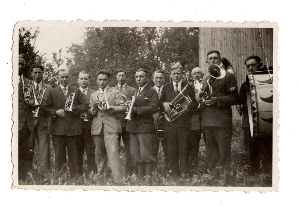 Old Photo Brass Band Men with Instruments around 1930 Vintage 9×6 cm Photograph