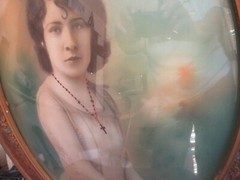 Antique Curved Convex Oval Glass Wood Frame Hand Tinted Photo Girl 1920’s cl