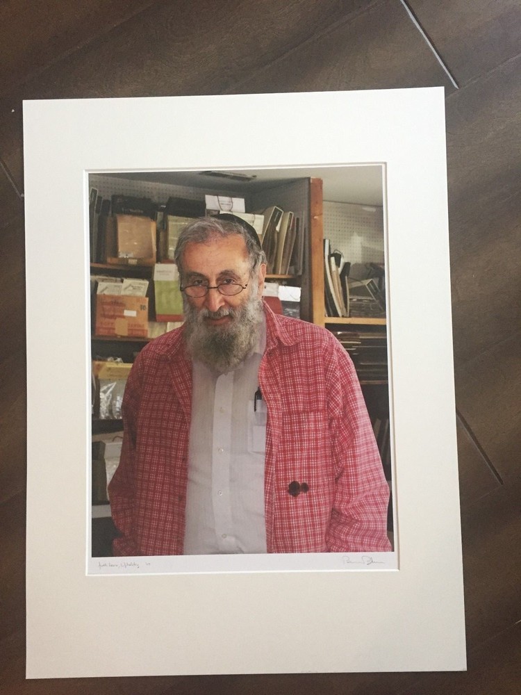 BRUCE BLUM SIGNED COLOR Photo Print (18″X 24″)-«Josh Levin, Upholstry «