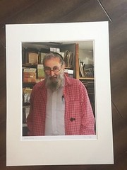BRUCE BLUM SIGNED COLOR Photo Print (18″X 24″)-«Josh Levin, Upholstry «