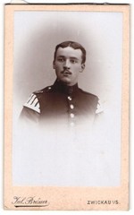 Photograph Jul Bräuer, Zwickau, Werdauer Street, young soldier of the Music Corps