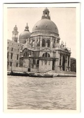 30 Photographs Venice – Lido di Venezia, Holiday Travel, Swimwear, Cityscapes