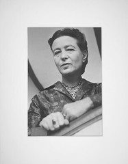 SIMONE DE BEAUVOIR, 1967 by Jerry Bauer / VINTAGE / STAMPED!